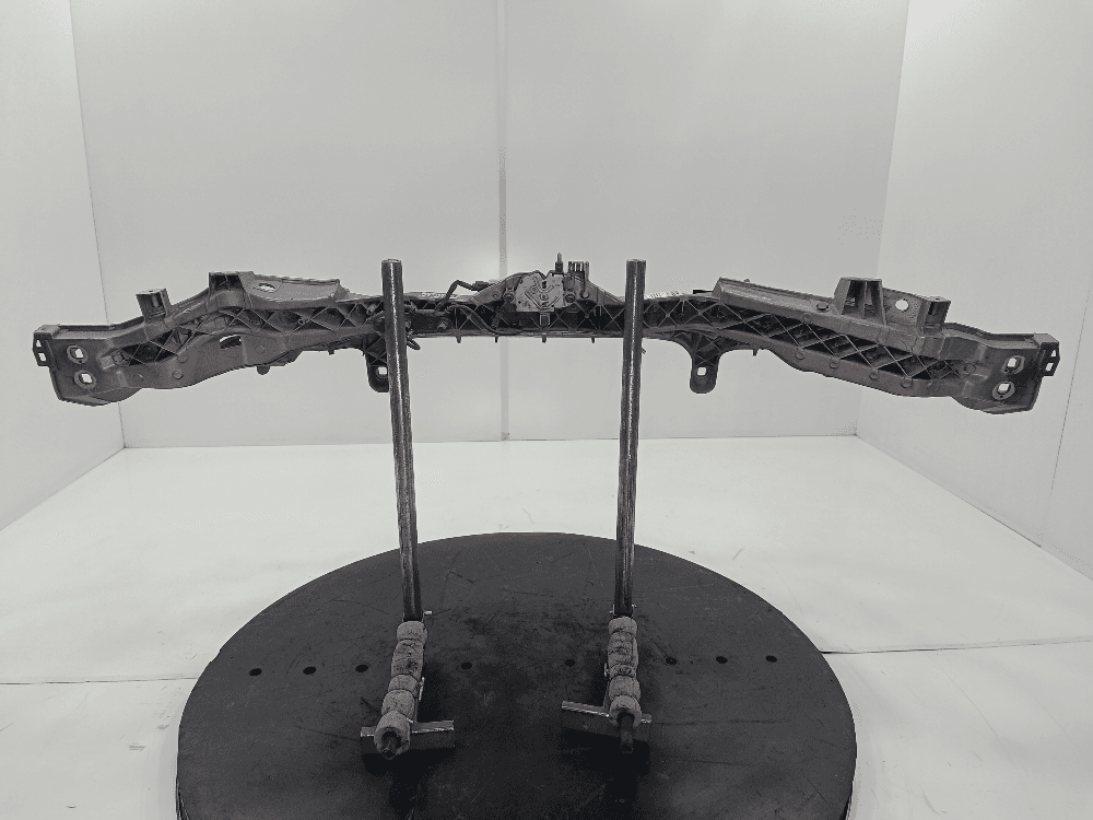 Передняя панель крепления облицовки (телевизор) к Ford C-Max 1 (03-07)