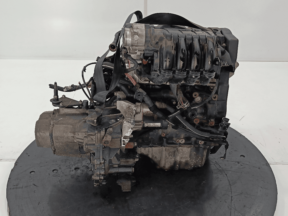 Двигатель к Peugeot 307 (01-05)