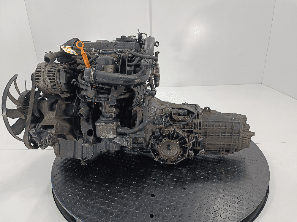 Двигатель к Audi A4 B6 (01-05)