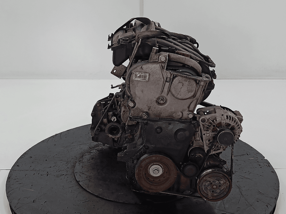 Двигатель к Renault Scenic 2 (03-06)