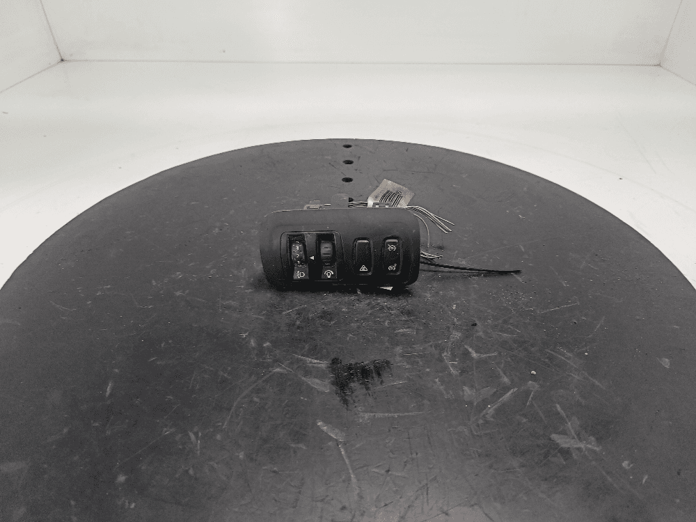 Переключатель света к Renault Megane 2 (02-06)