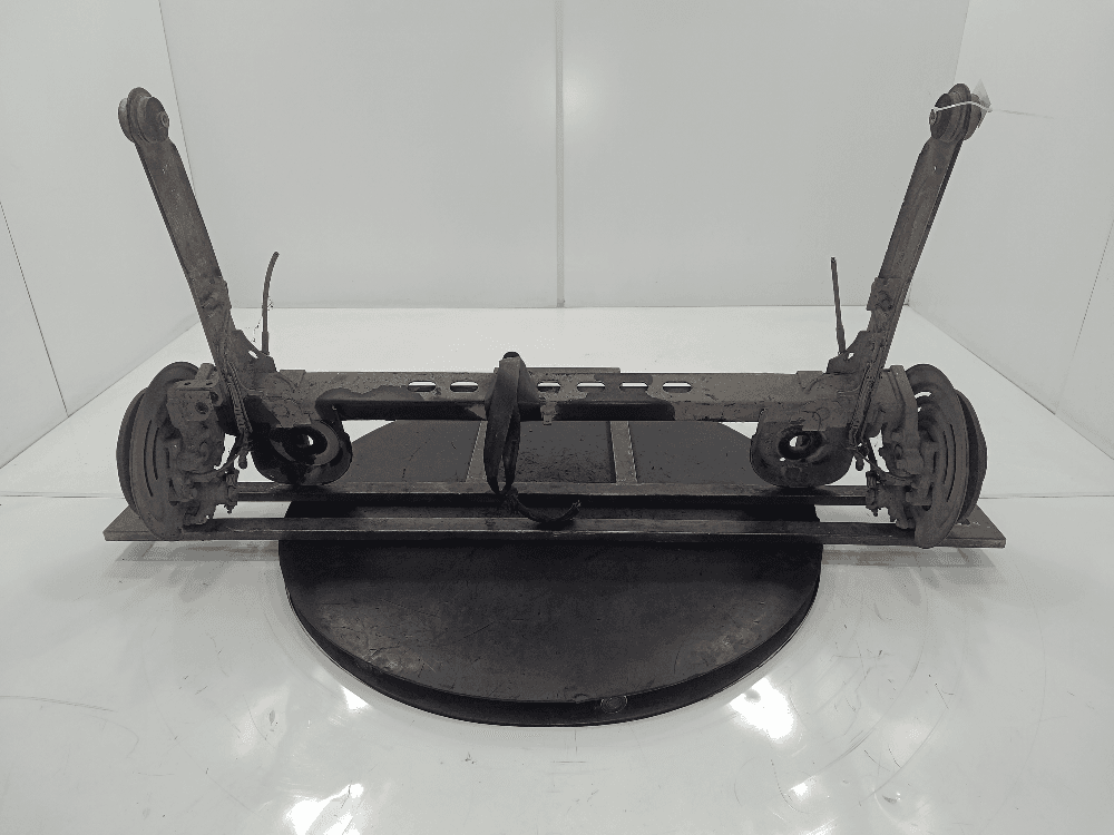 Балка подвески задняя к Renault Trafic 2 (01-06)