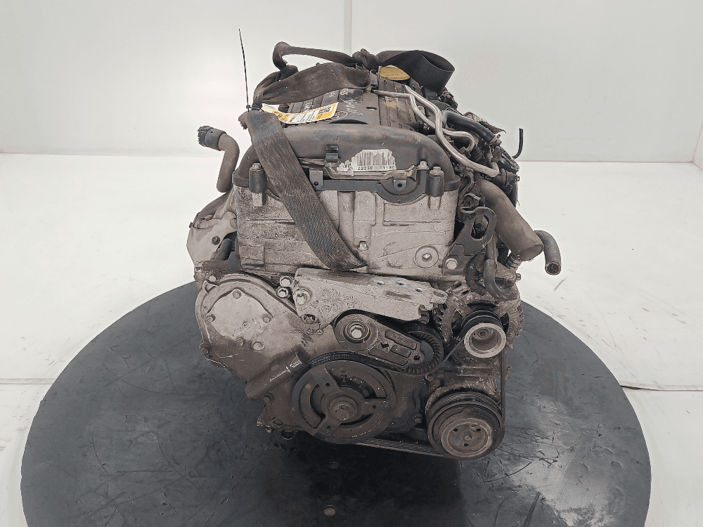 Двигатель к Opel Zafira A Рестайлинг (03-05)