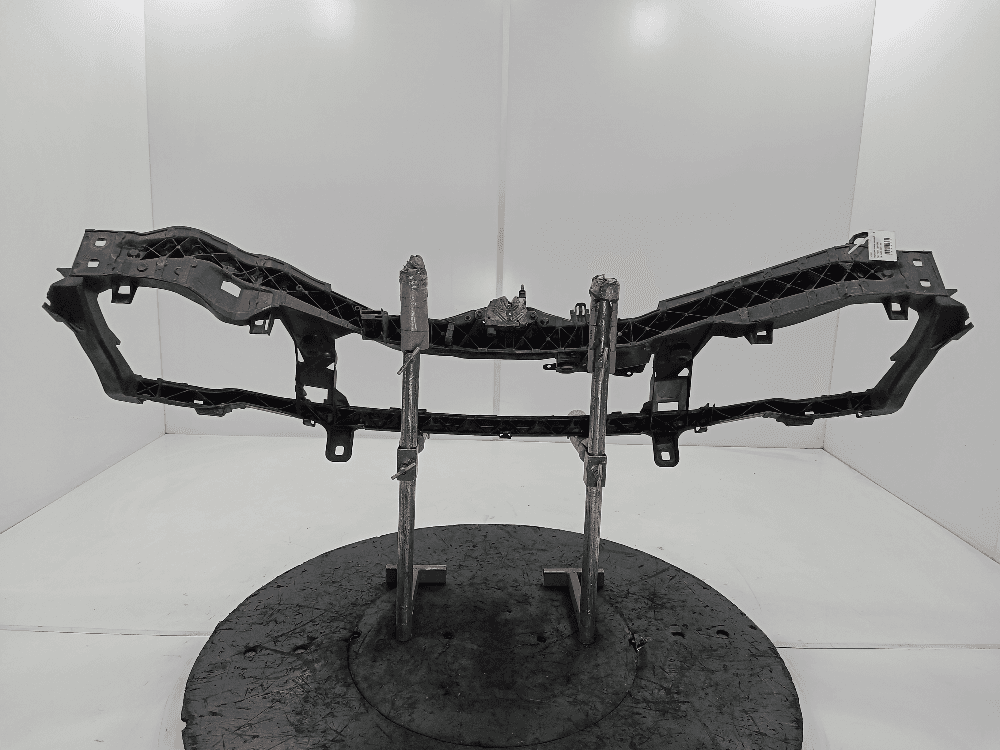 Передняя панель крепления облицовки (телевизор) к Ford Focus 2 (04-08)