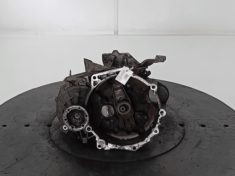 КПП механическая (МКПП) к Volkswagen Golf 5 (03-09)