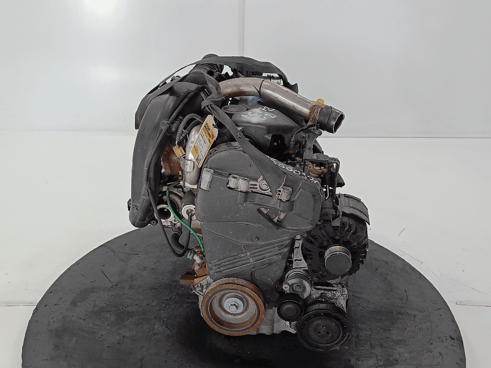 Двигатель к Renault Sandero 2 (13-18)
