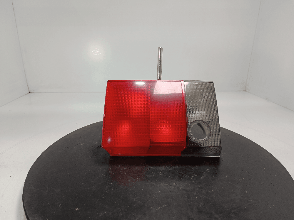 Фонарь задний правый к Audi 100 C4 (90-94)