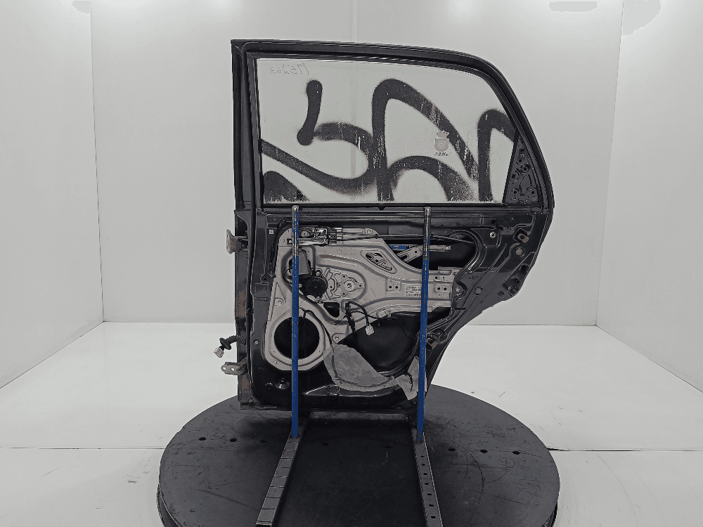 Дверь задняя правая к Kia Sportage 2 (04-08)