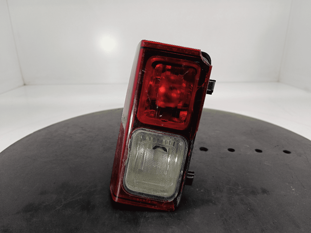 Фонарь задний левый к Renault Trafic 3 (14-21)
