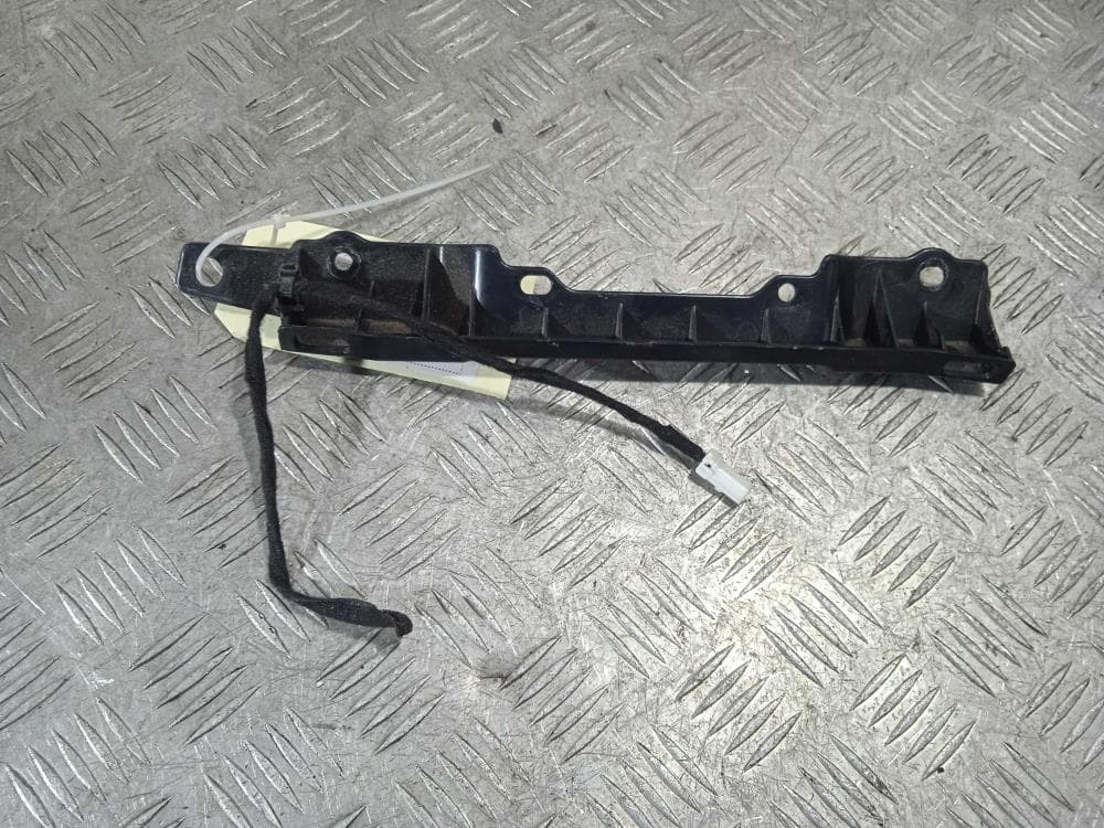 Кронштейн к Tesla Model X (15-21)