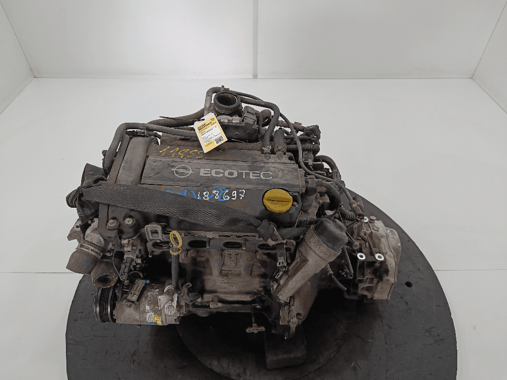 Двигатель к Opel Corsa D (06-11)