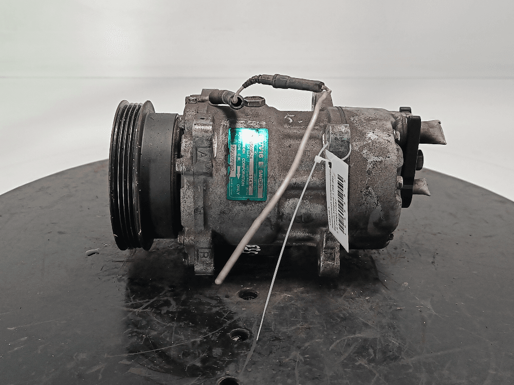 Компрессор кондиционера к Renault Megane 1 (95-99)