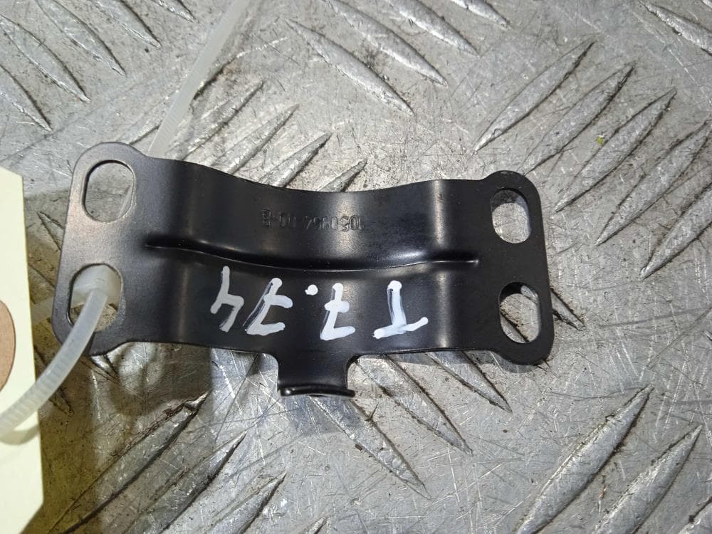 Кронштейн к Tesla Model X (15-21)