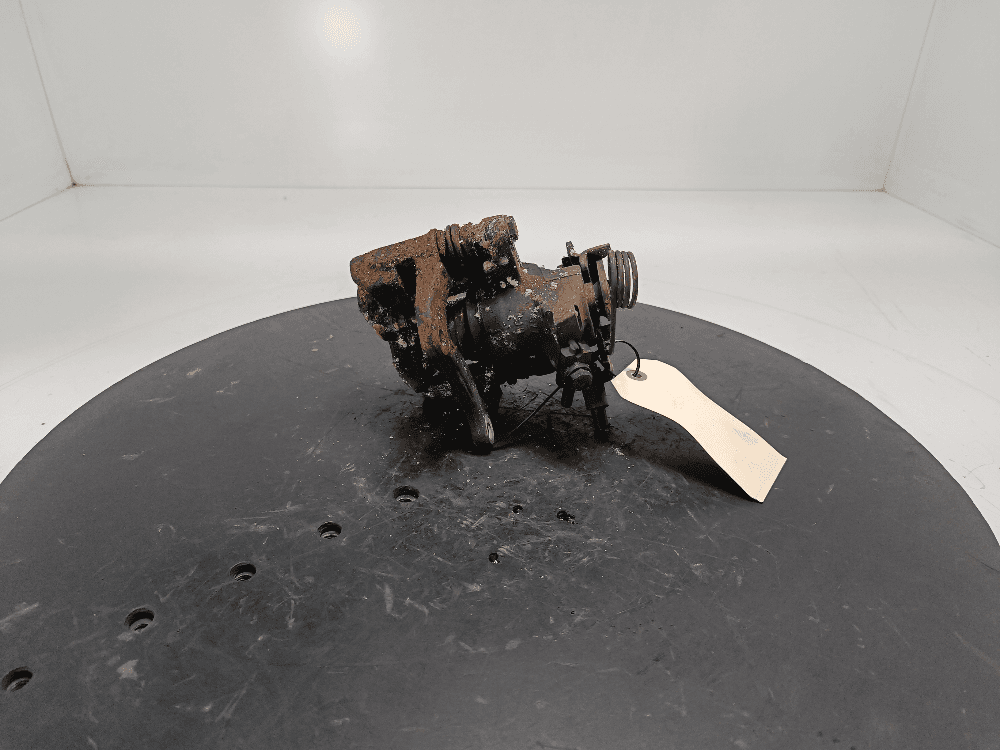 Суппорт задний левый к Volkswagen Passat B5 (96-00)