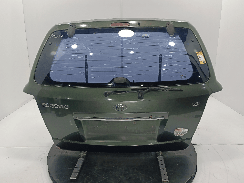 Крышка багажника (дверь 3-5) к Kia Sorento 1 (02-06)