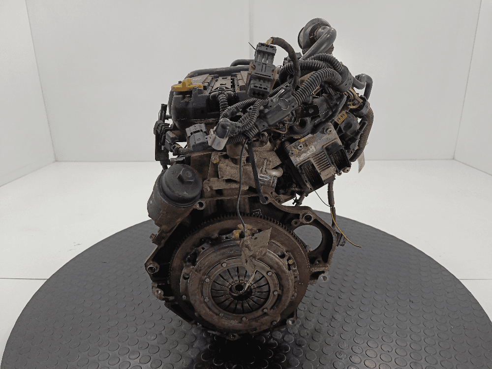 Двигатель к Opel Corsa D (06-11)