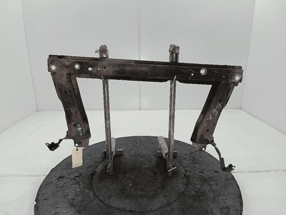 ΠΠ°Π»ΠΊΠ° ΠΏΠΎΠ΄ ΡΠ°Π΄ΠΈΠ°ΡΠΎΡ ΠΊ Renault Megane 2 Π Π΅ΡΡΠ°ΠΉΠ»ΠΈΠ½Π³ (06-09)