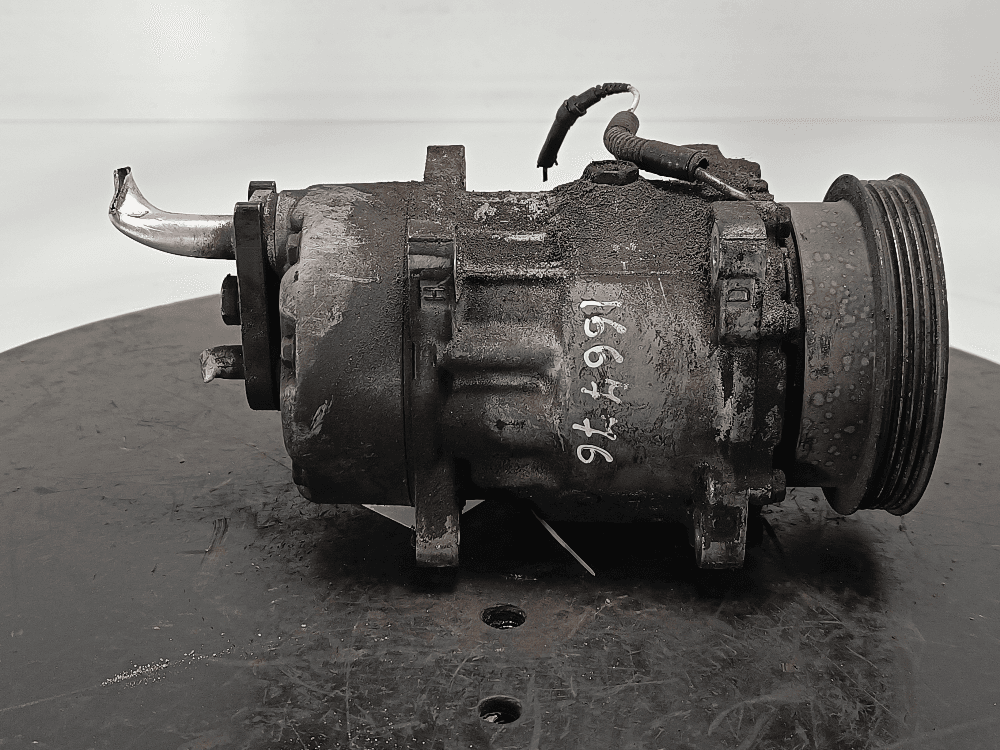 Компрессор кондиционера к Renault Megane 1 (95-99)