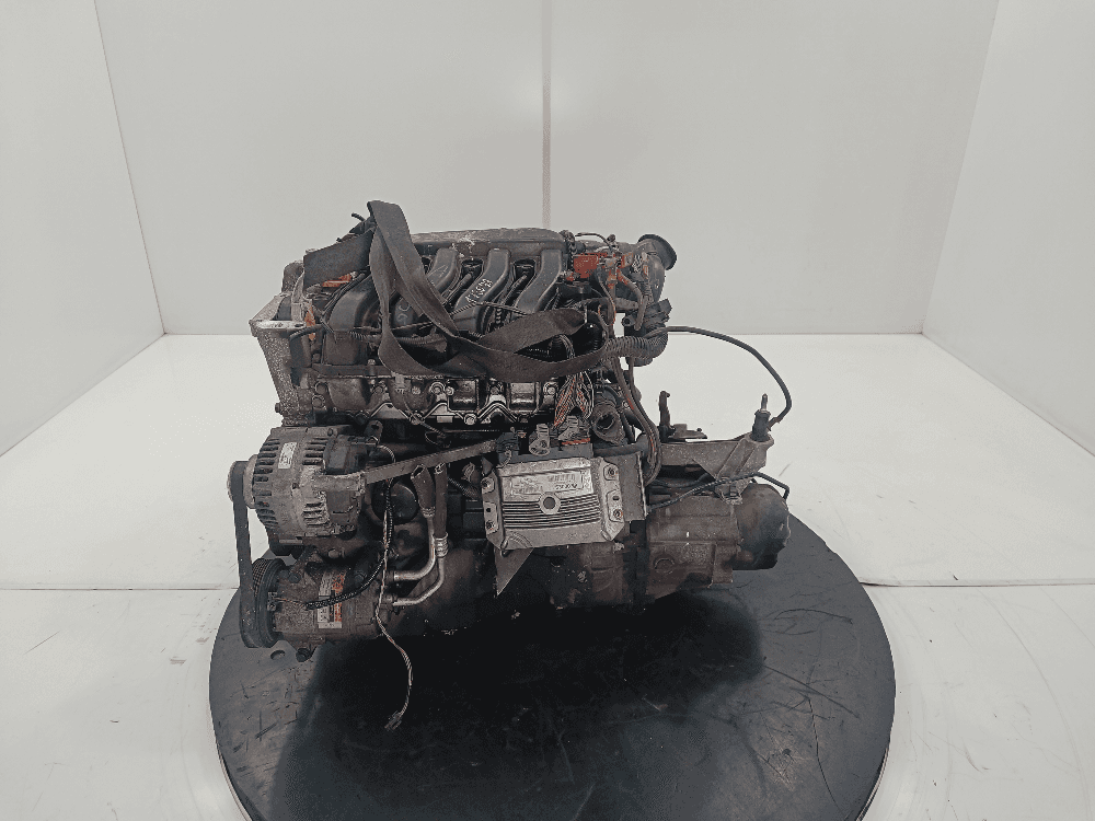 Двигатель к Renault Scenic 2 (03-06)