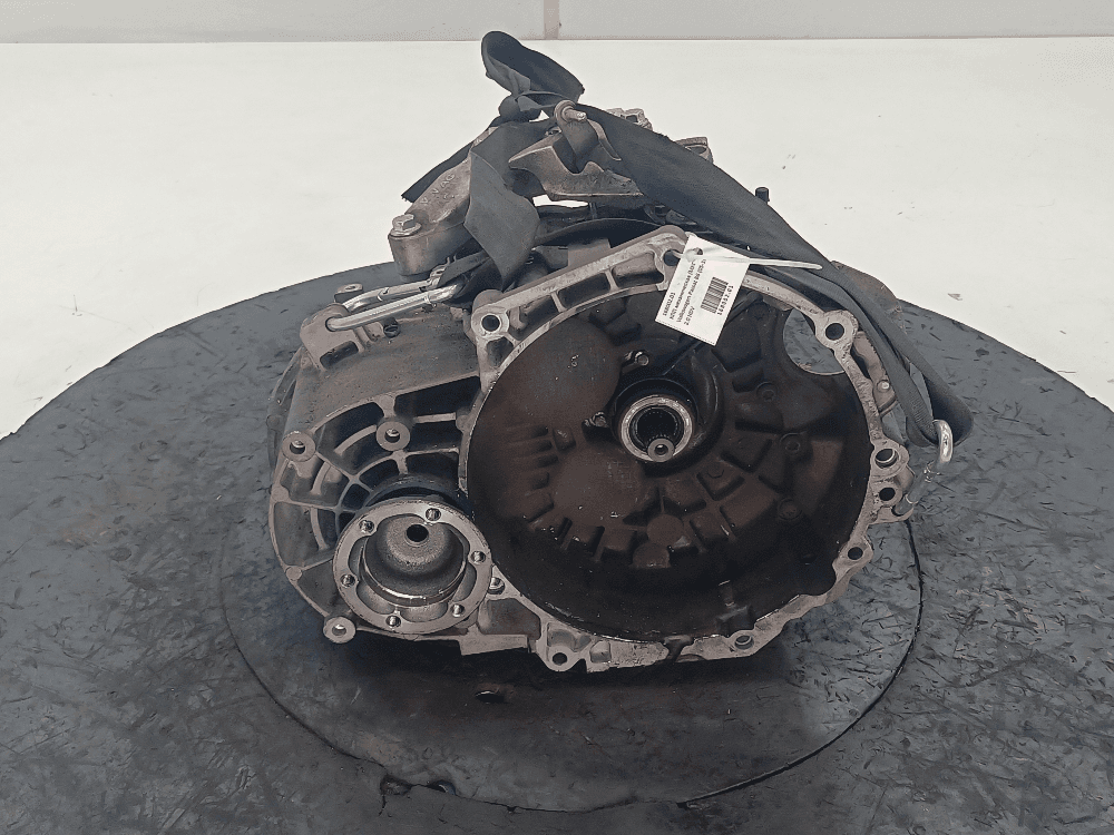 КПП механическая (МКПП) к Volkswagen Passat B6 (05-10)