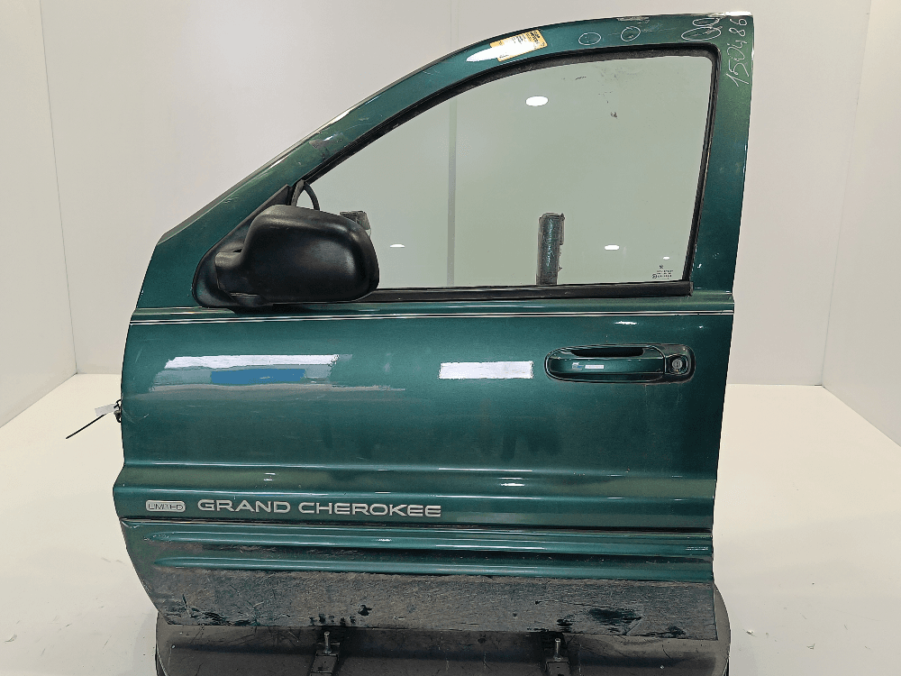 Дверь передняя левая к Jeep Grand Cherokee WJ (99-04)