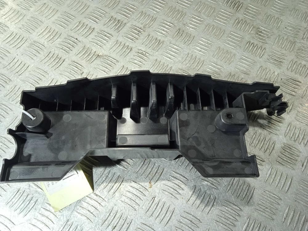 Кронштейн к Tesla Model X (15-21)