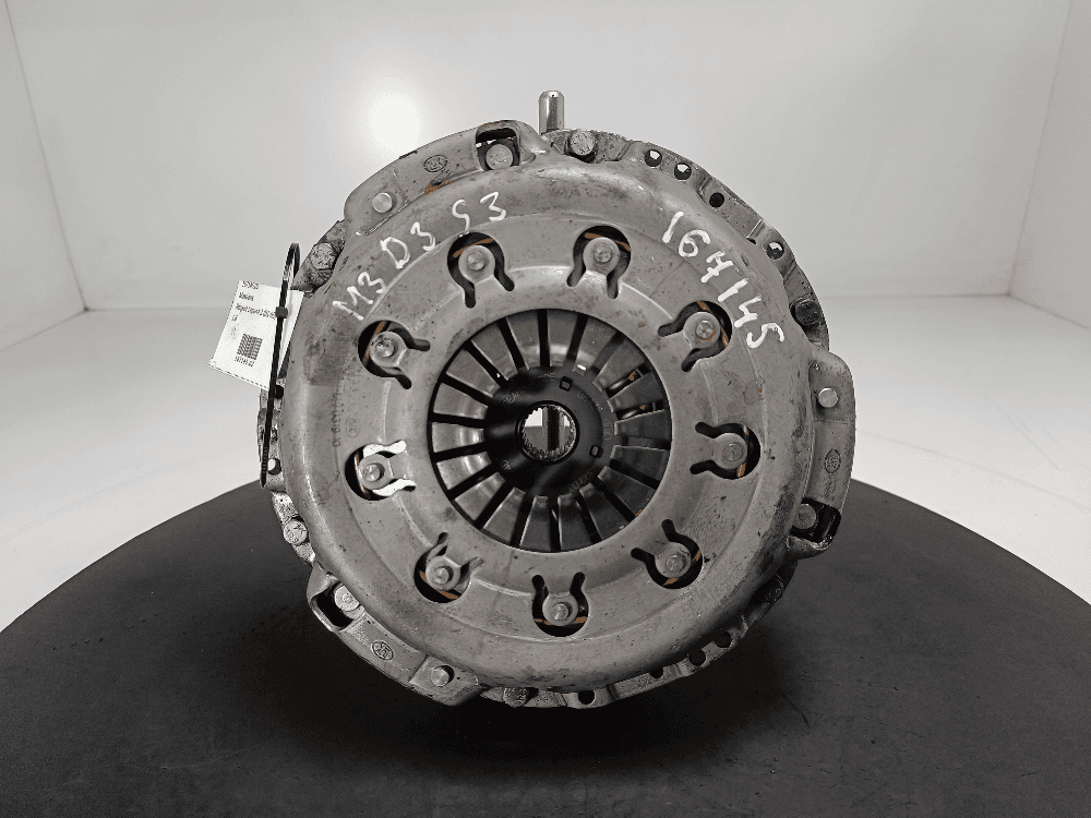 Маховик к Renault Laguna 2 (01-05)