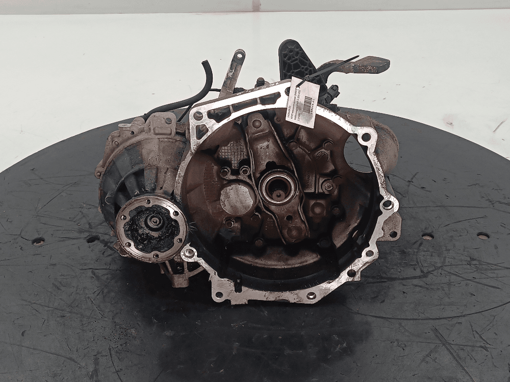 КПП механическая (МКПП) к Volkswagen Golf 5 (03-09)