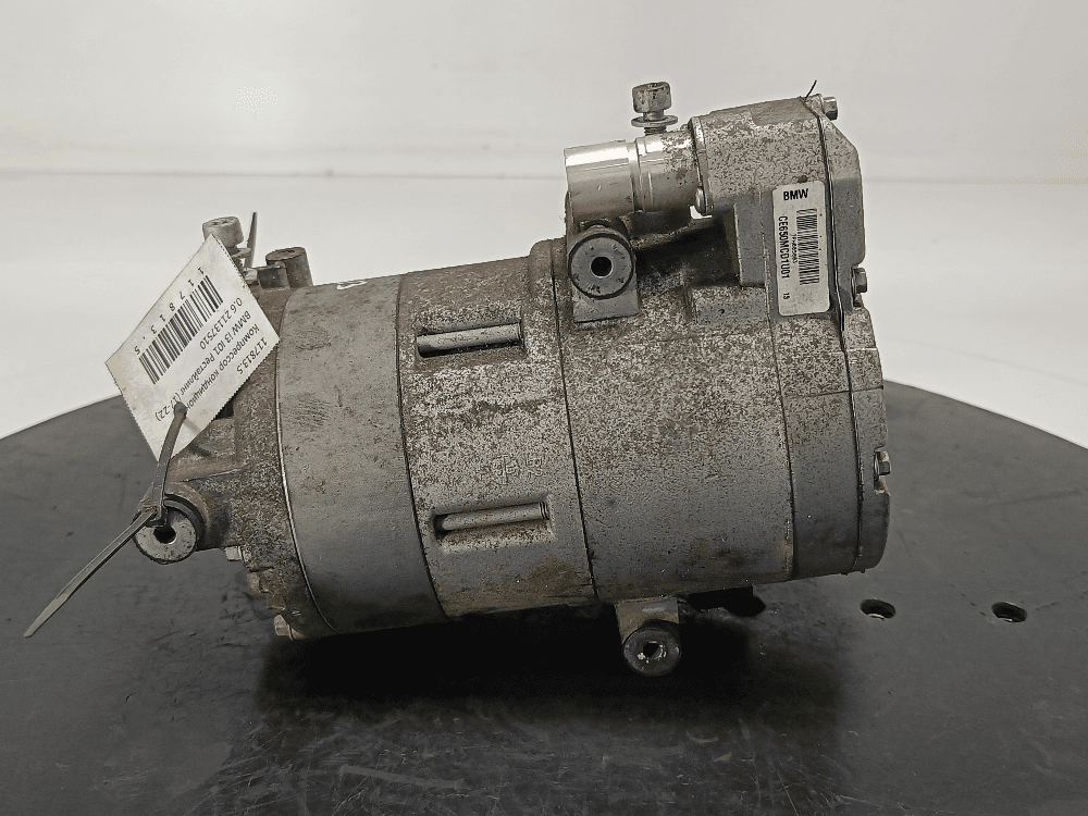 Компрессор кондиционера к BMW i3 I01 Рестайлинг (17-22)