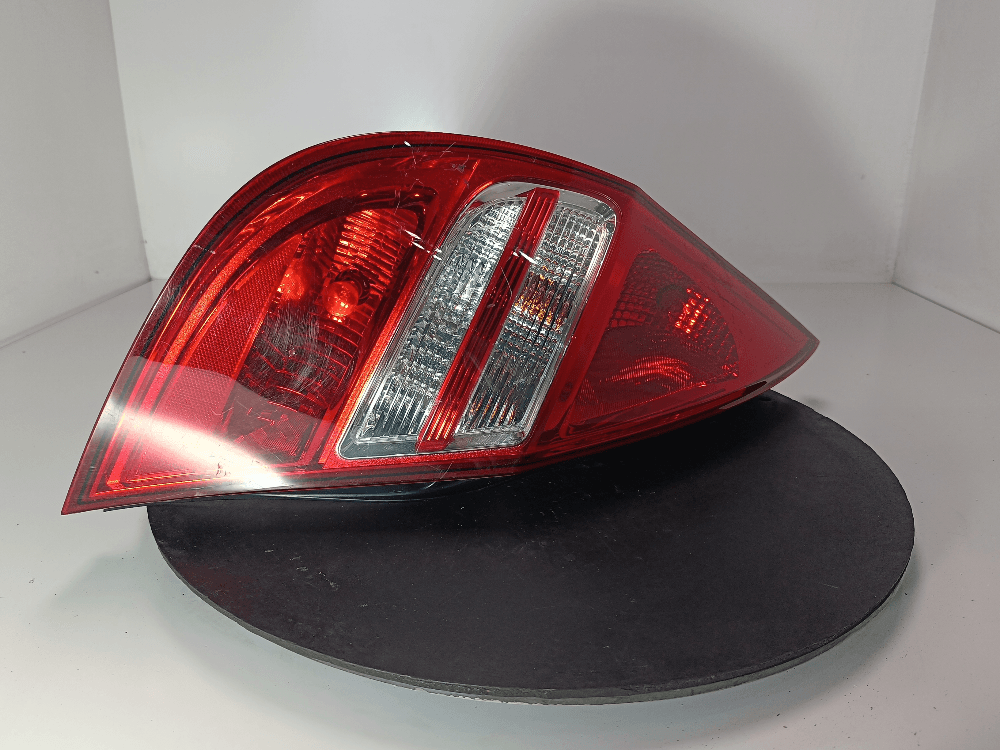Фонарь задний левый к Hyundai i30 1 (07-10)