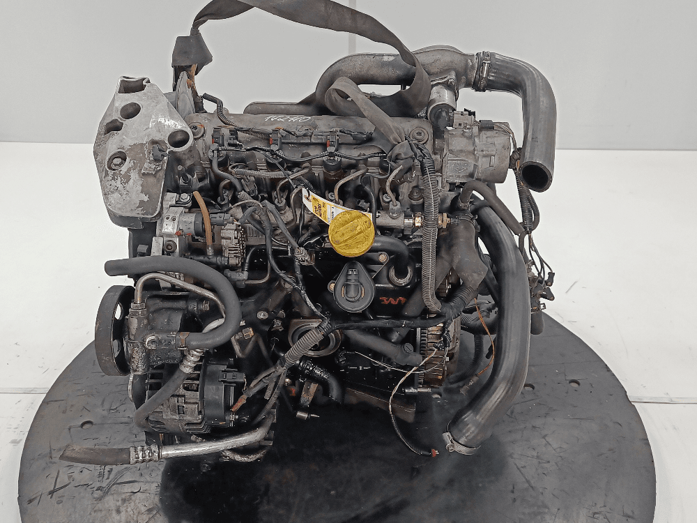 Двигатель к Renault Scenic 2 (03-06)