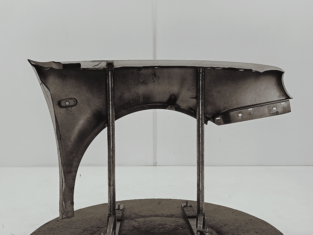 Крыло переднее левое к Volkswagen Golf 4 (97-06)