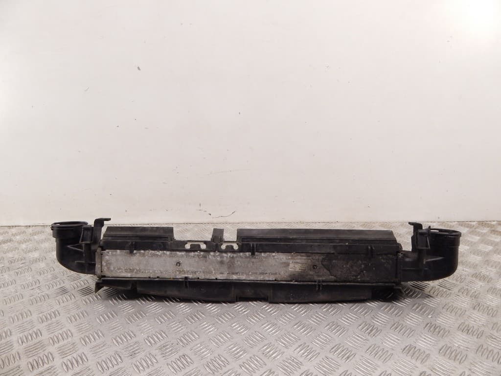 Интеркулер к Mercedes C Class W203/S203/CL203 (00-04)