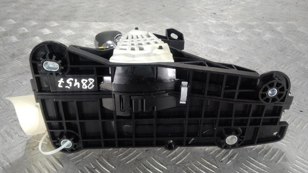 Кулиса к Renault Megane 3 2-й Рестайлинг (14-16)