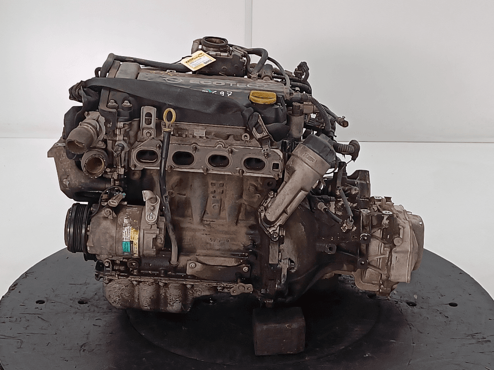 Двигатель к Opel Corsa D (06-11)