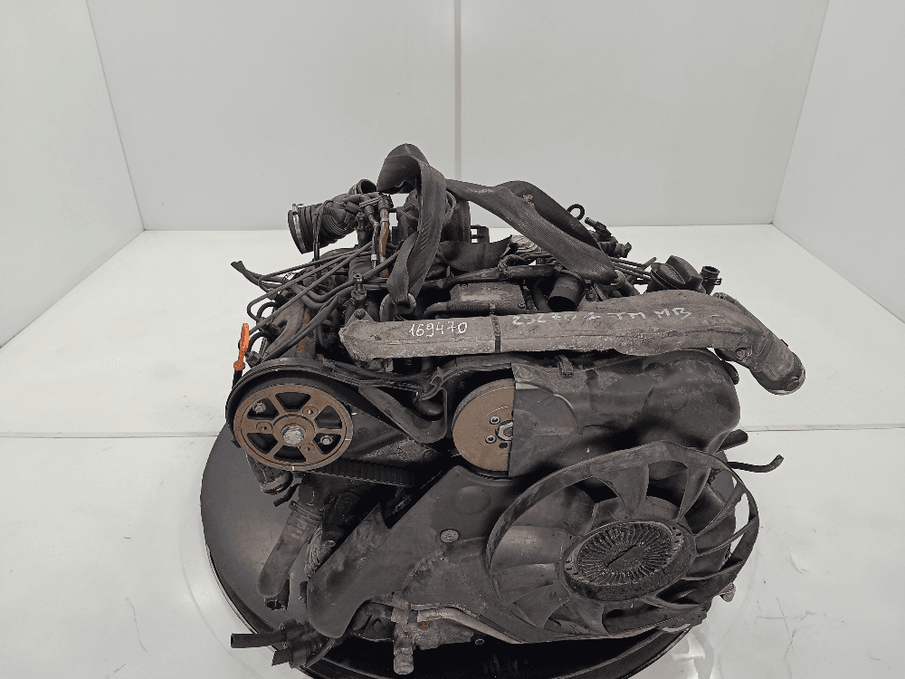 Двигатель к Audi A4 B6 (01-05)