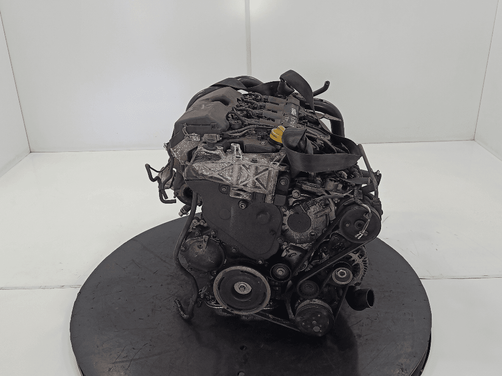 Двигатель к Renault Espace 4 (02-06)