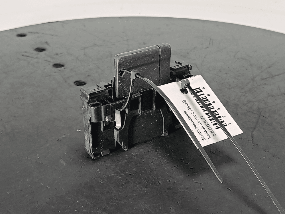 Замок зажигания к Renault Scenic 2 (03-06)