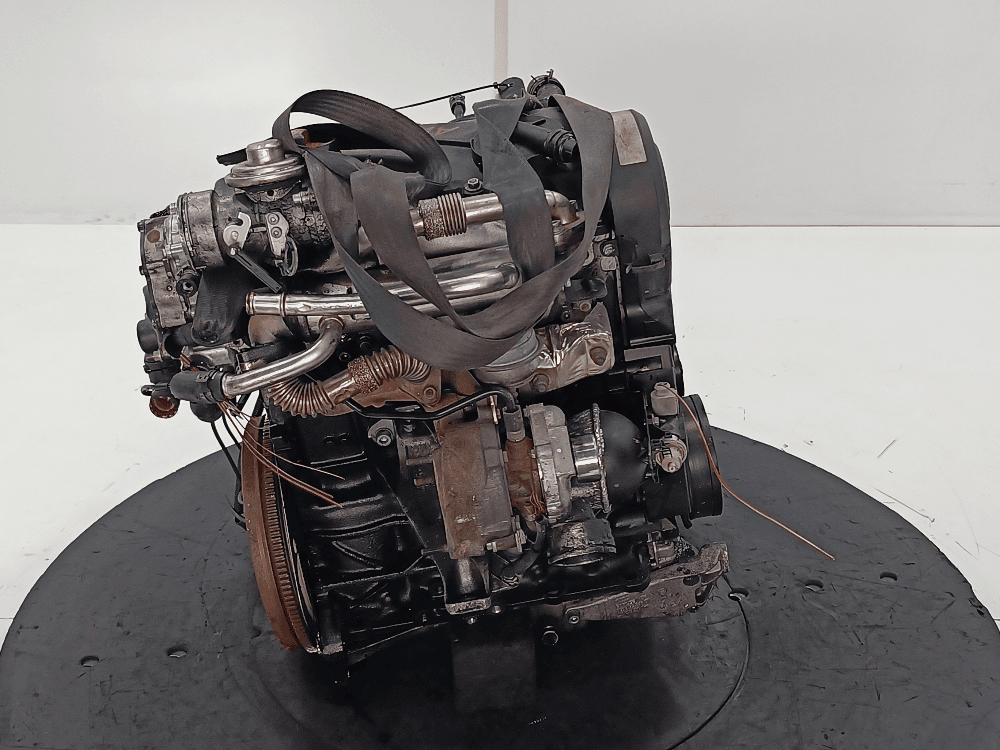 Двигатель к Audi A4 B6 (01-05)