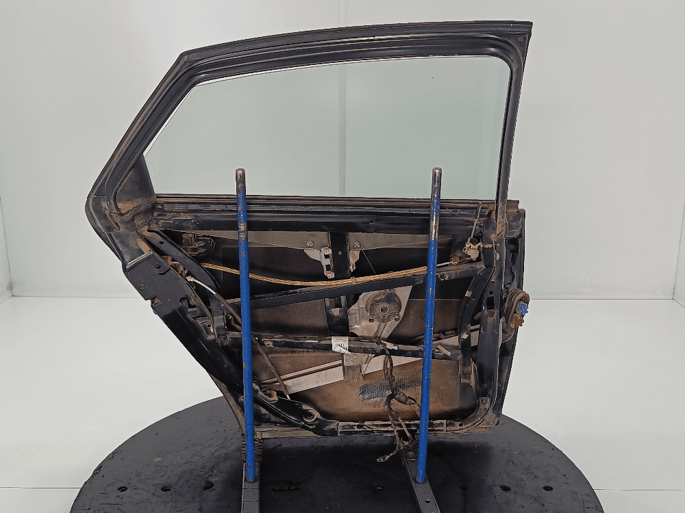 Дверь задняя левая к Audi A6 C5/4B Рестайлинг (01-04)