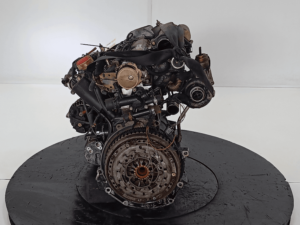 Двигатель к Renault Laguna 2 (01-05)