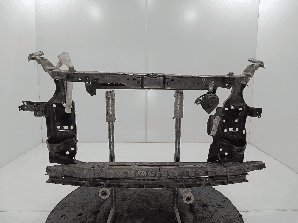 Передняя панель крепления облицовки (телевизор) к Nissan Qashqai 1 Рестайлинг (10-14)