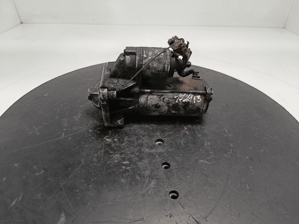 Стартер к Renault Laguna 2 (01-05)