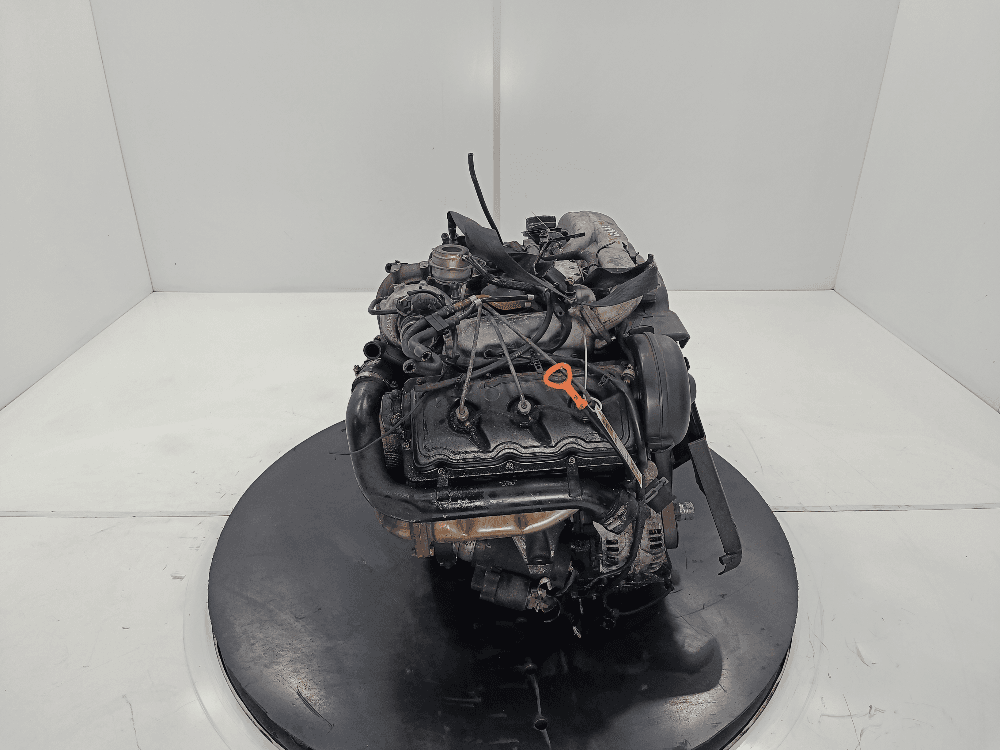 Двигатель к Audi A4 B6 (01-05)