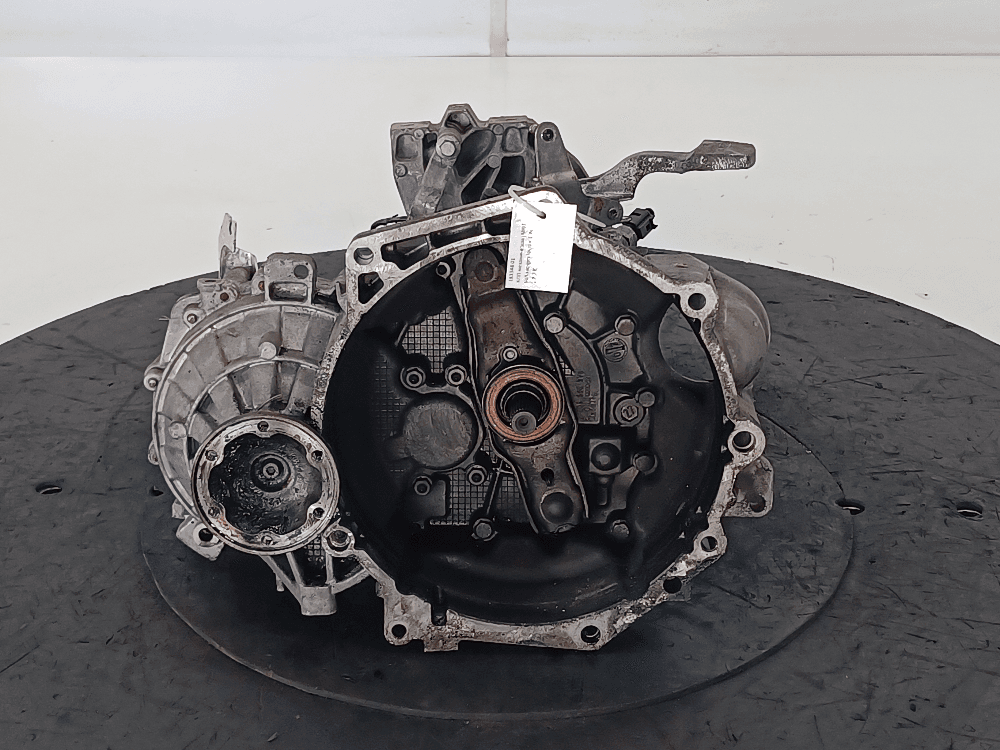 КПП механическая (МКПП) к Volkswagen Touran 1 Рестайлинг (06-10)