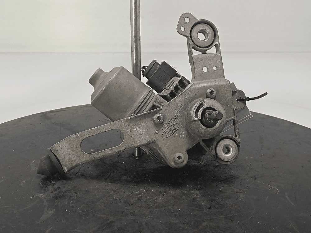 Моторчик передних стеклоочистителей (дворников) к Ford Focus 3 Рестайлинг (14-19)