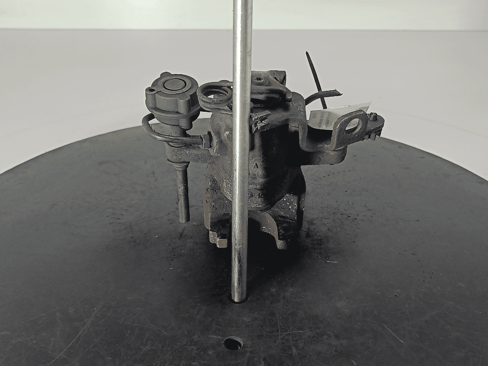 Суппорт задний левый к Citroen C4 Picasso 1 (06-13)