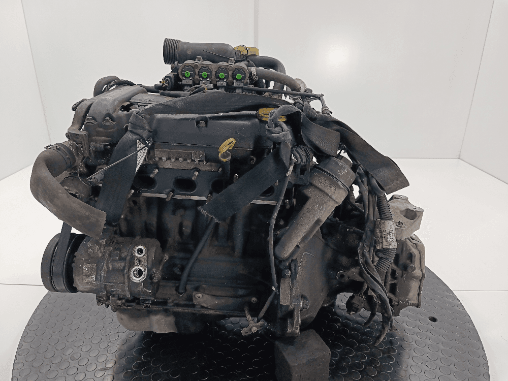 Двигатель к Opel Corsa D (06-11)