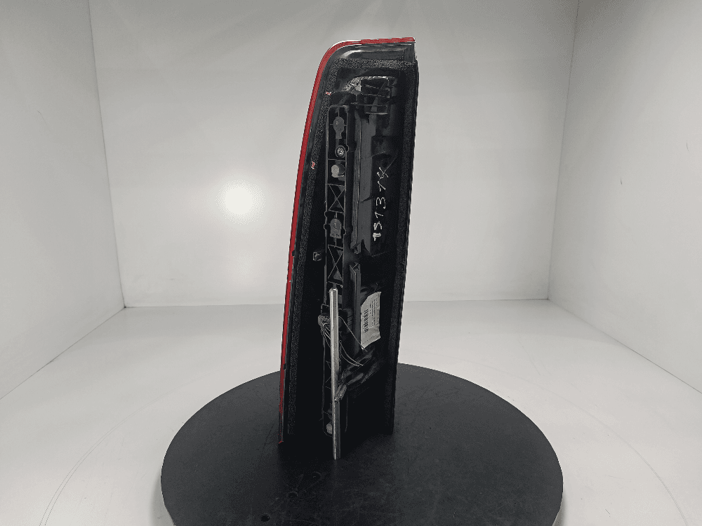 Фонарь задний правый к Renault Master 3 (10-14)