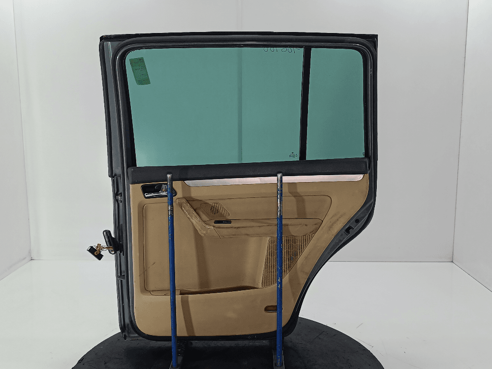Дверь задняя правая к Volkswagen Touran 1 (03-07)